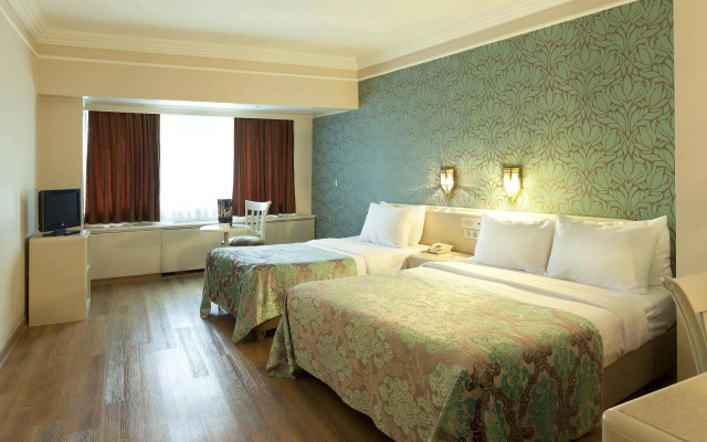Grand Anka Hotel
