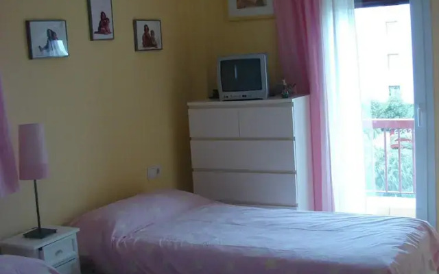 Apartment - 2 Bedrooms with Pool and Sea views - 107777