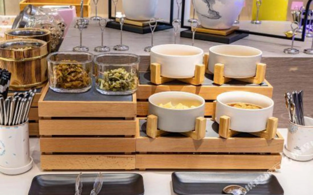 Echarm Plus Hotel (Quanzhou Wanda Plaza)