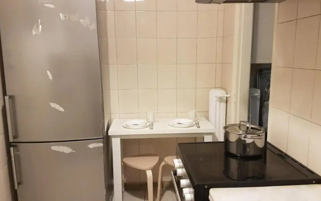 Begonia-Athens Center, 6 BD, 2,5 BATH
