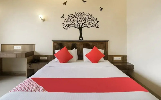 Hotel Dhiraj by OYO Rooms