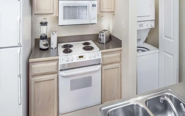 The Suites at Fall Creek