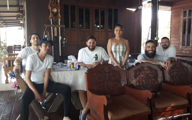 Pun Na Homestay Bangsai