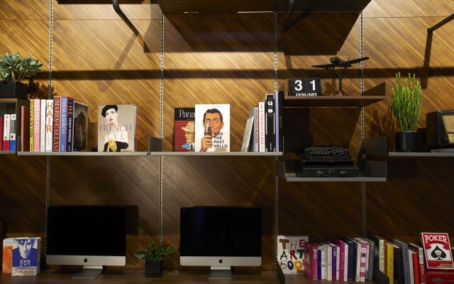 L7 HONGDAE by LOTTE