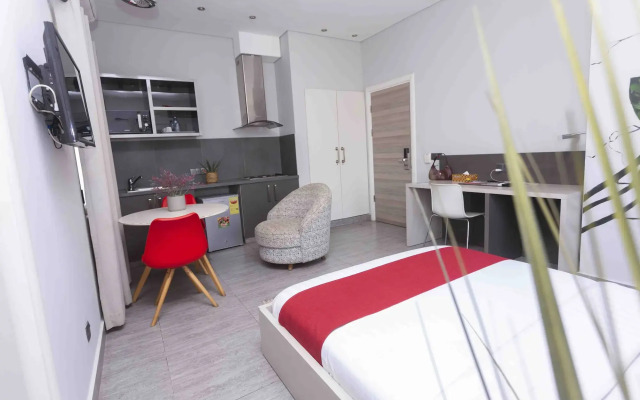 Urbano Hotel By Roots
