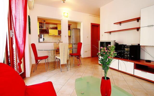Apartment More 197