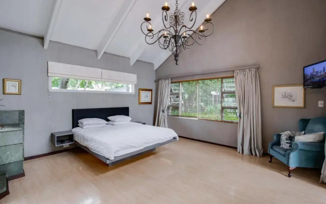 The House Fourways
