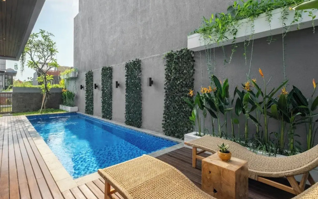Serene Retreat Villa Ayra by Azure