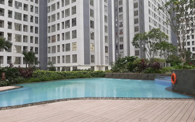 Modern Studio Apartment M-Town Residence Near Shopping Mall