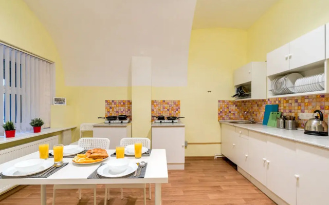 Apartments Millionnaya 11