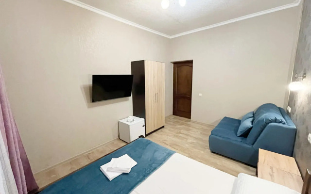 Молодежный