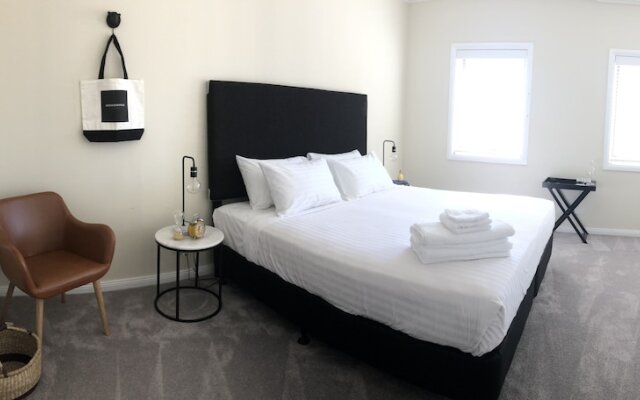 Bridgewings Lighthouse Beach