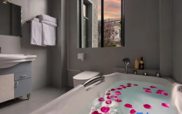 Jinyuan Life Experience Homestay – Bathroom – Baoshan