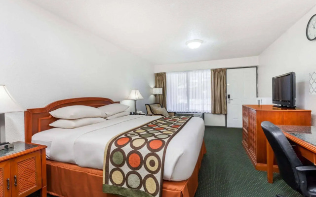 Simple Rewards Inn