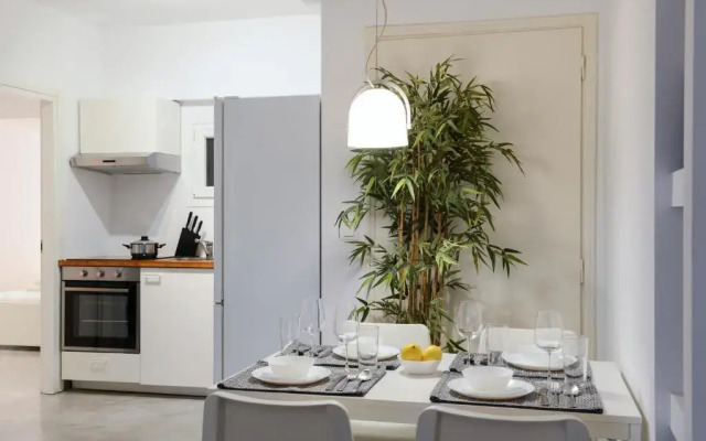 Olala One Apartment
