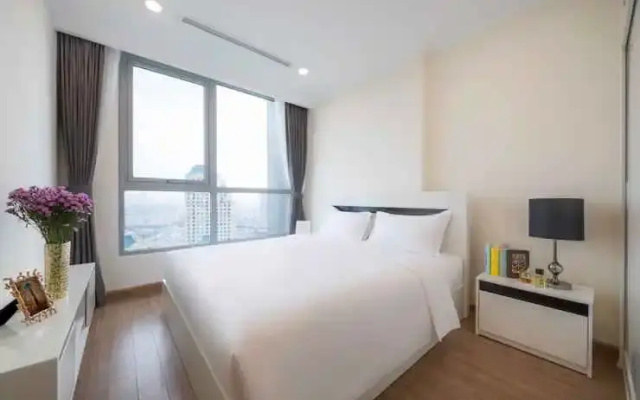 Vera Saigon Apartments - Vinhomes Central Park