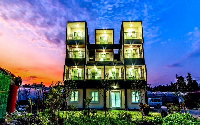 Soborok Yoborok Pension