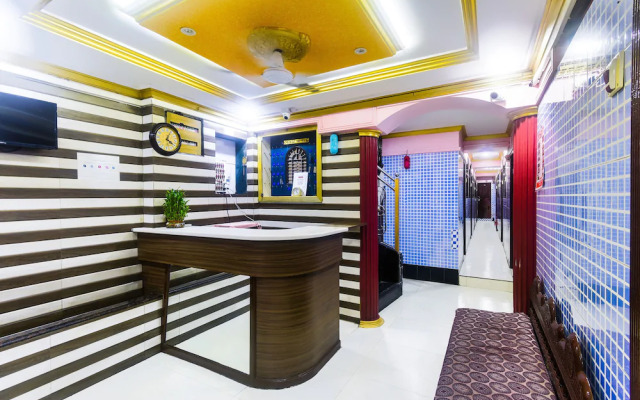 Gulzar Hotel by OYO Rooms