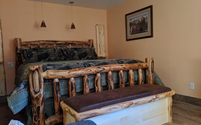 IVACAZ Suites on the Golf Course