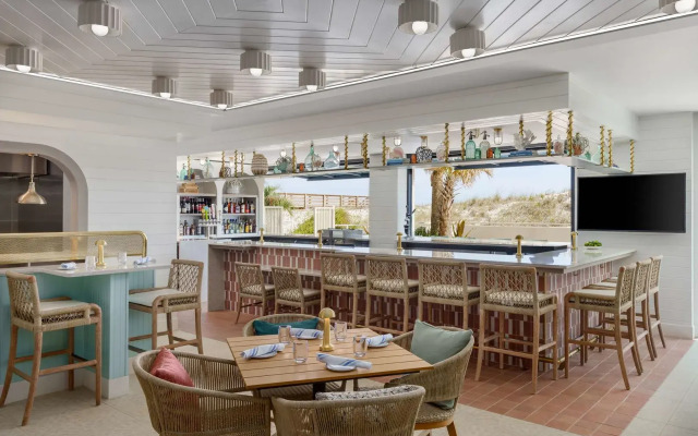 Beal House Fort Walton Beach, Tapestry Collection by Hilton