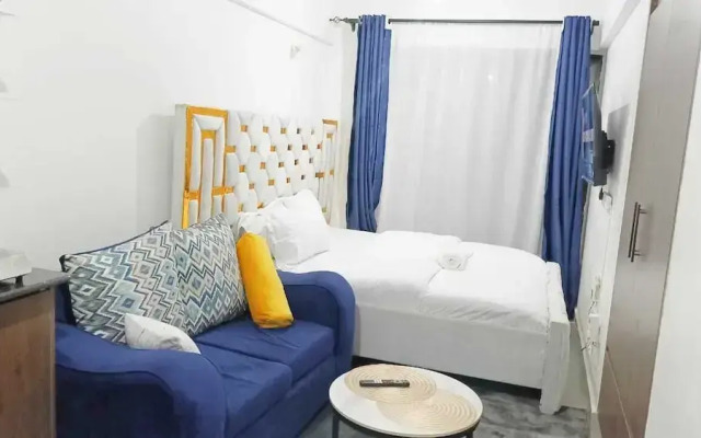 Lux Suites Tsavo Sunset Apartments