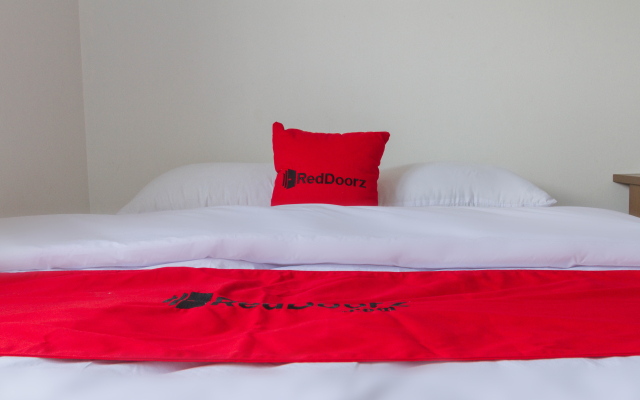 RedDoorz @ Malabar Street