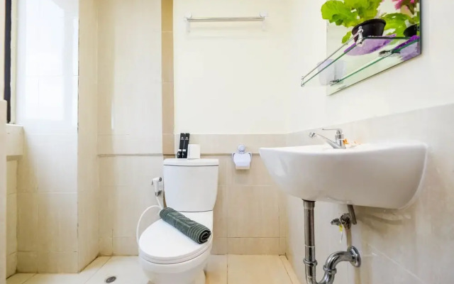 Good Deal 2BR at Meikarta Apartment near CBD's Area