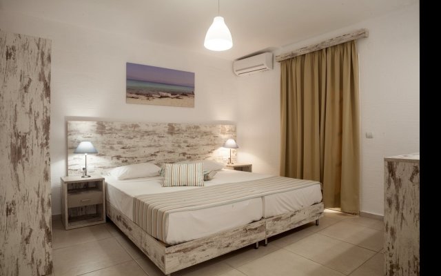 Evina Rooms & Suites