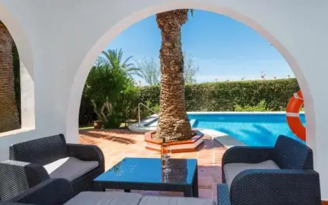 Villa las Palmeras 107