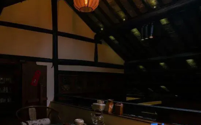 Zhujiajiao Jingting Inn