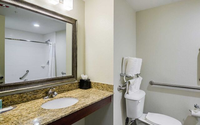 MainStay Suites Near Denver Downtown