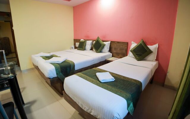 OYO 8760 Hotel Arma Residency