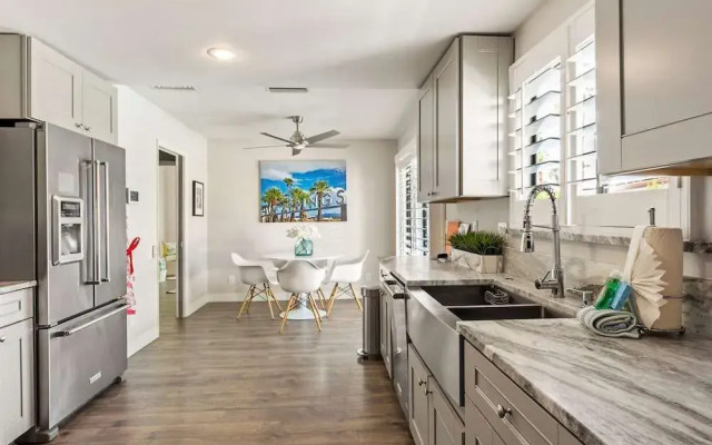 Sonora Charmer - Private Pool w/ Mountain Views!