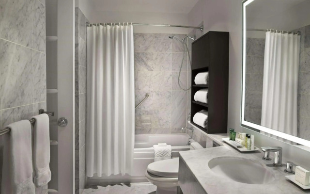 Hilton Toronto/Markham Suites Conference Centre & Spa