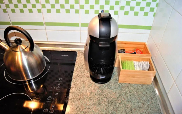 Cosy Bungalow Near Beach