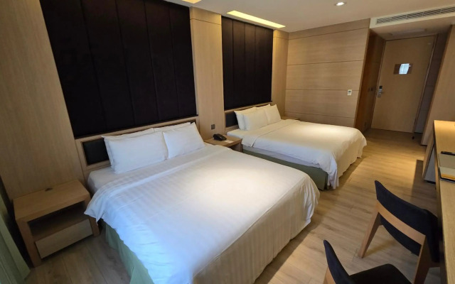 Hotel R14