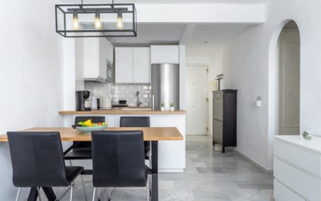 Apartment - 2 Bedrooms with Pool, WiFi and Sea views - 107889