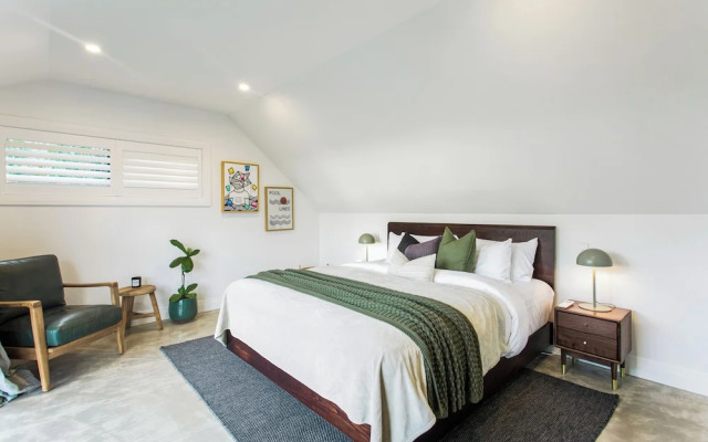 Timeless Executive Family Home - Spa