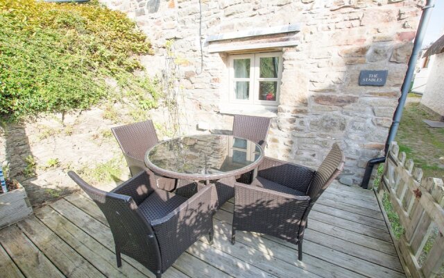 Stables Georgeham 2 Bedrooms Sleeps 6 Dogs Welcome