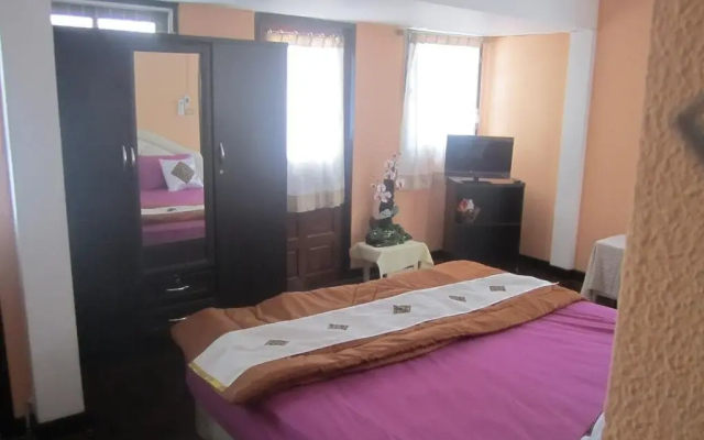 Dutch Guesthouse