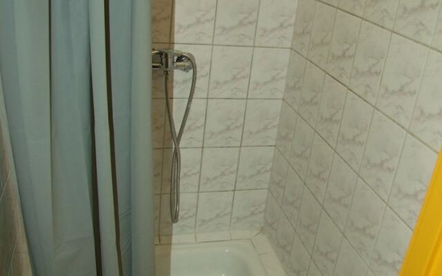 Hostel Marki