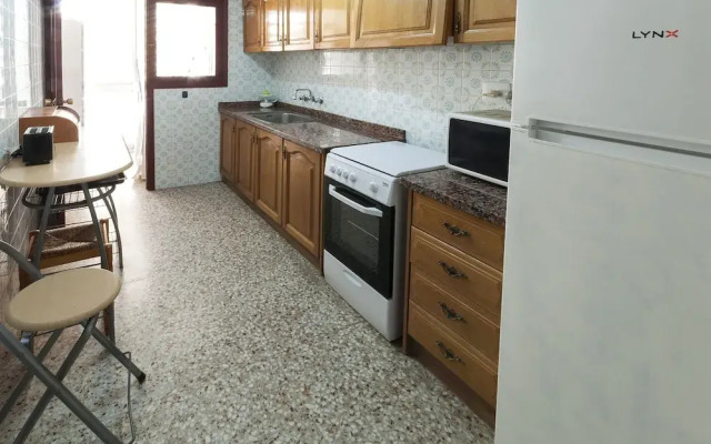 River in Daim s With 2 Bedrooms and 1 Bathrooms