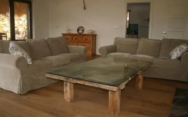 5 Kaza Hotel