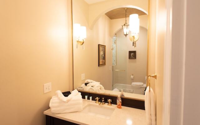 Washington Street Quarters