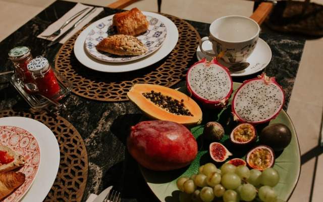 Casa Siempreviva - Adults Recommended