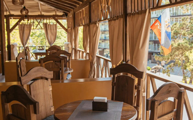 Dzhubga Park Hotel (former Dzhubga Boarding House)