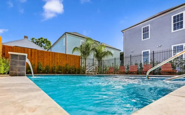 4BR High end Upgrades by Hosteeva