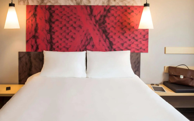 ibis Mazatlán Marina
