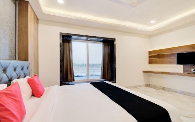 Capital O 44207 Hotel Krishnaraj