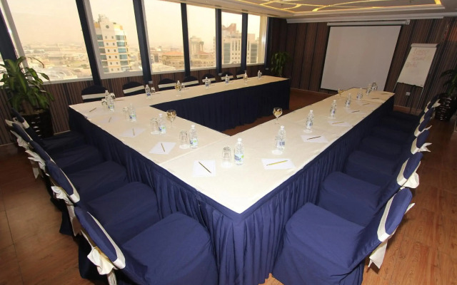 Ivory Grand Hotel Apartments